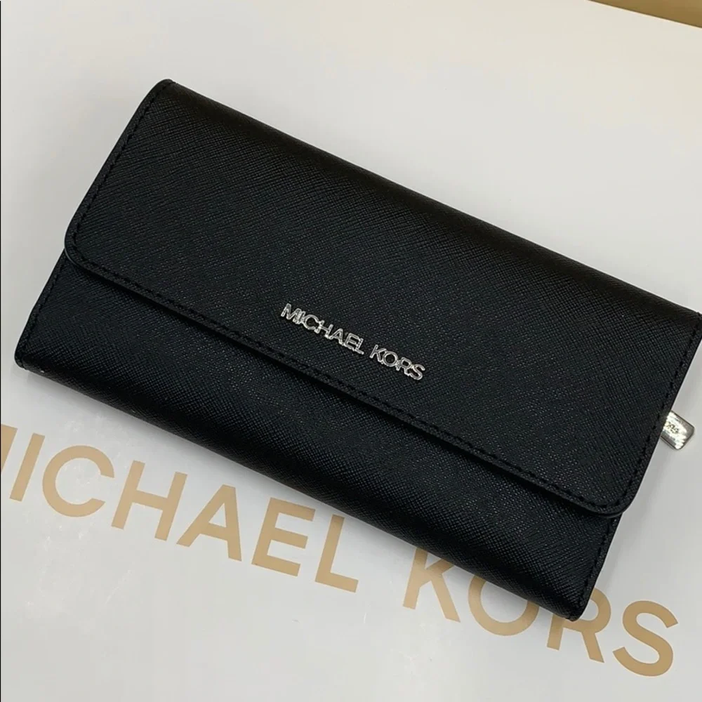 Michael Kors Jet Set Travel Lg Trifold Wallet